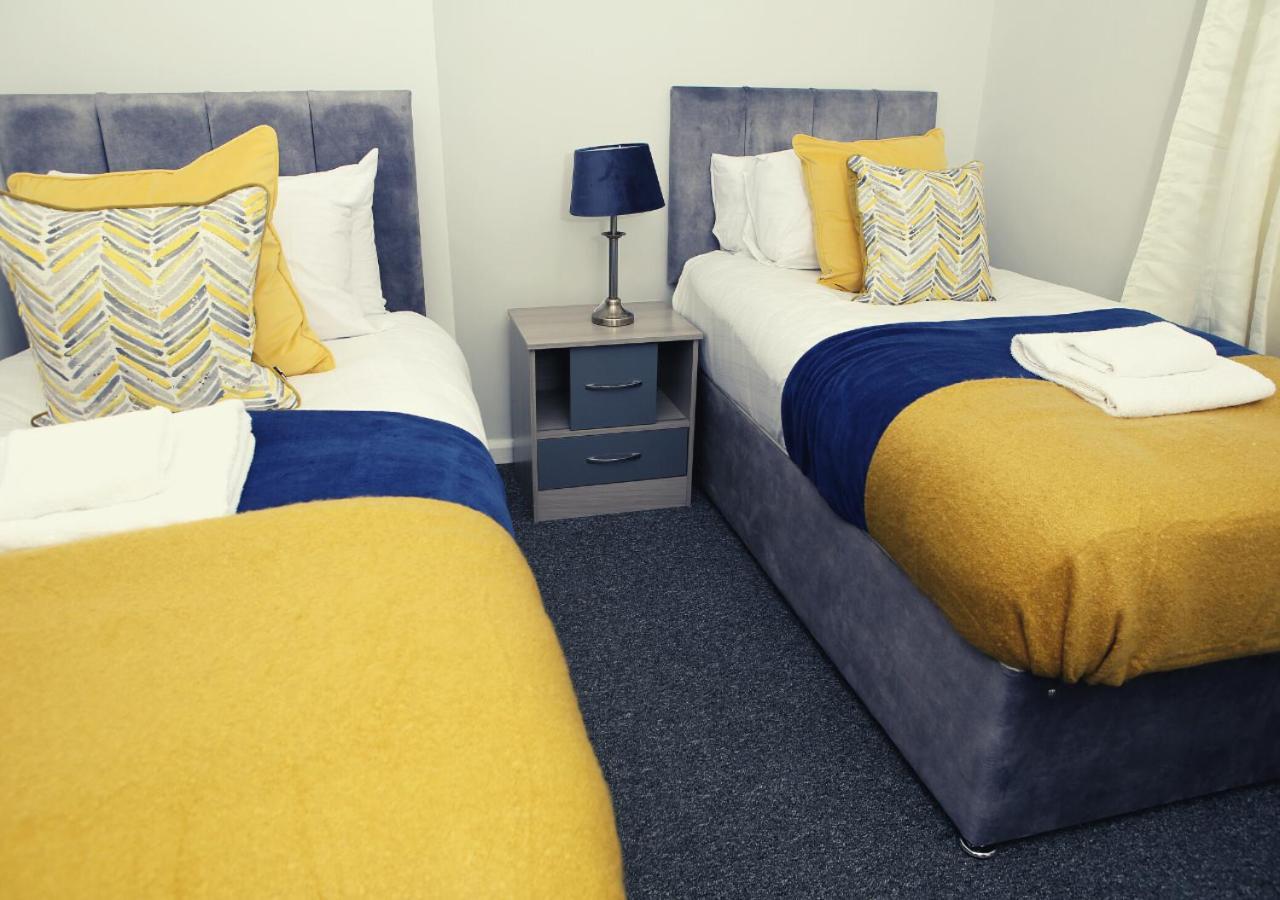 Appartamento 3-Bed House With Parking Near London O2 Esterno foto